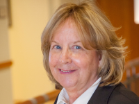 Headshot of nurse executive.